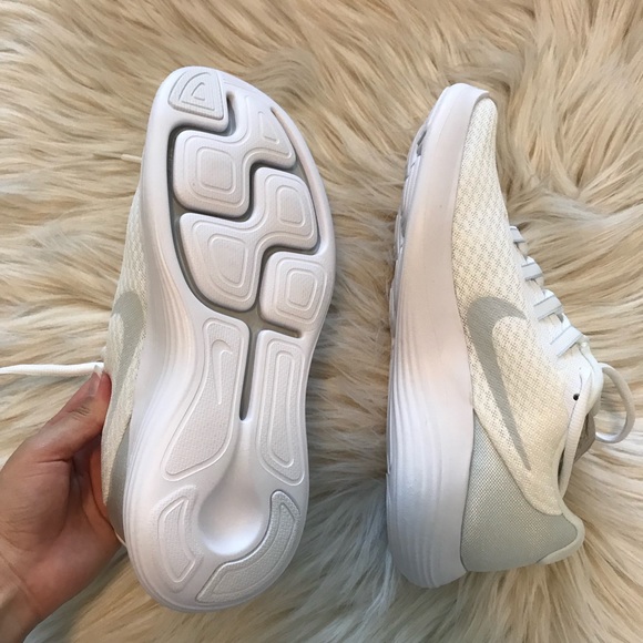 SOLD❤️❗️Lunarconverger Nike Sneakers - Picture 5 of 7